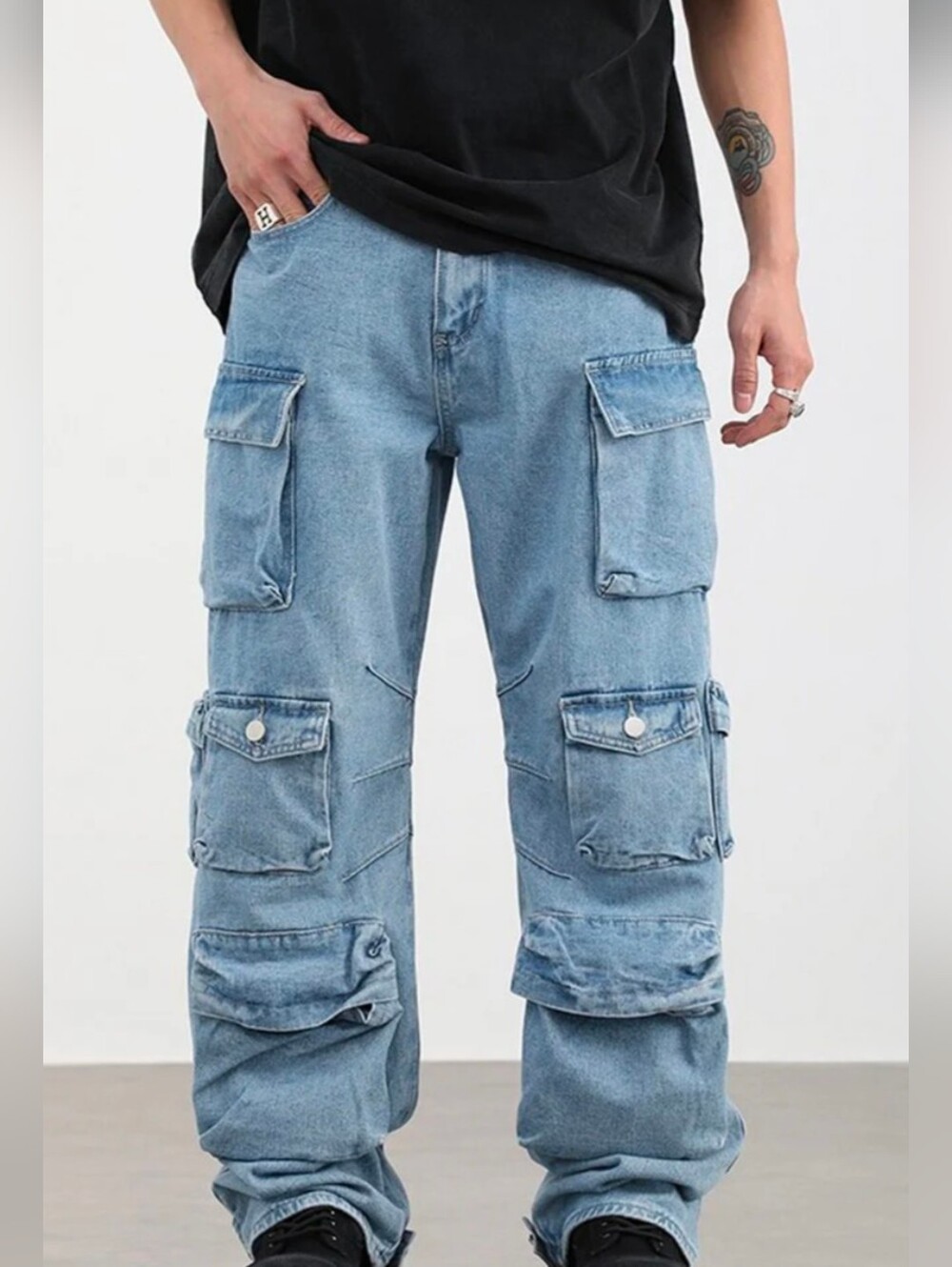 FASHION NOVA Light Wash Utility Cargo Jeans Junior Size 9
